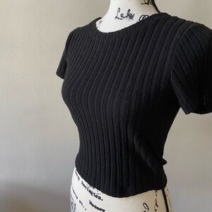 Black Ribbed Half Sleeve Top
